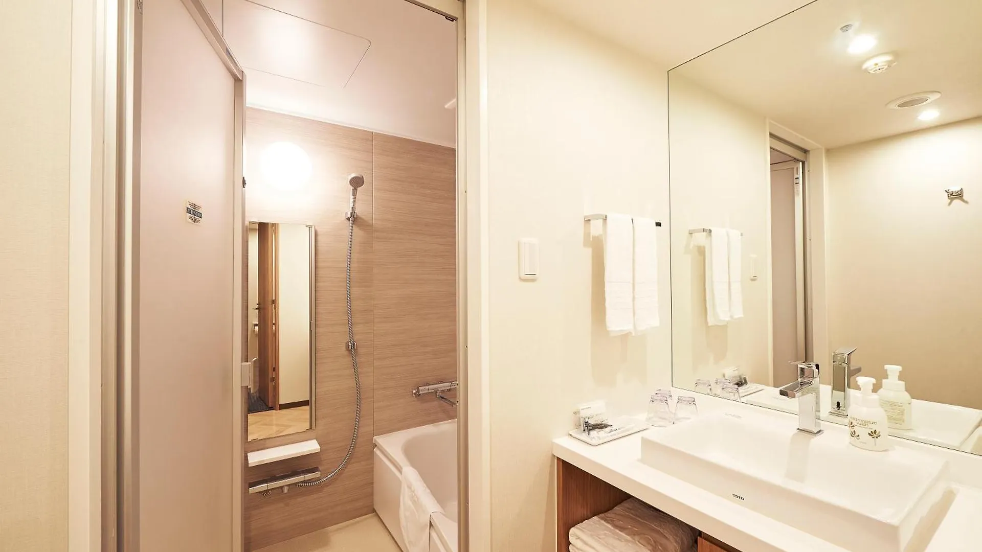 Sotetsu Fresa Inn Yokohama Higashiguchi 3*, Yokohama (Kanagawa) Japan